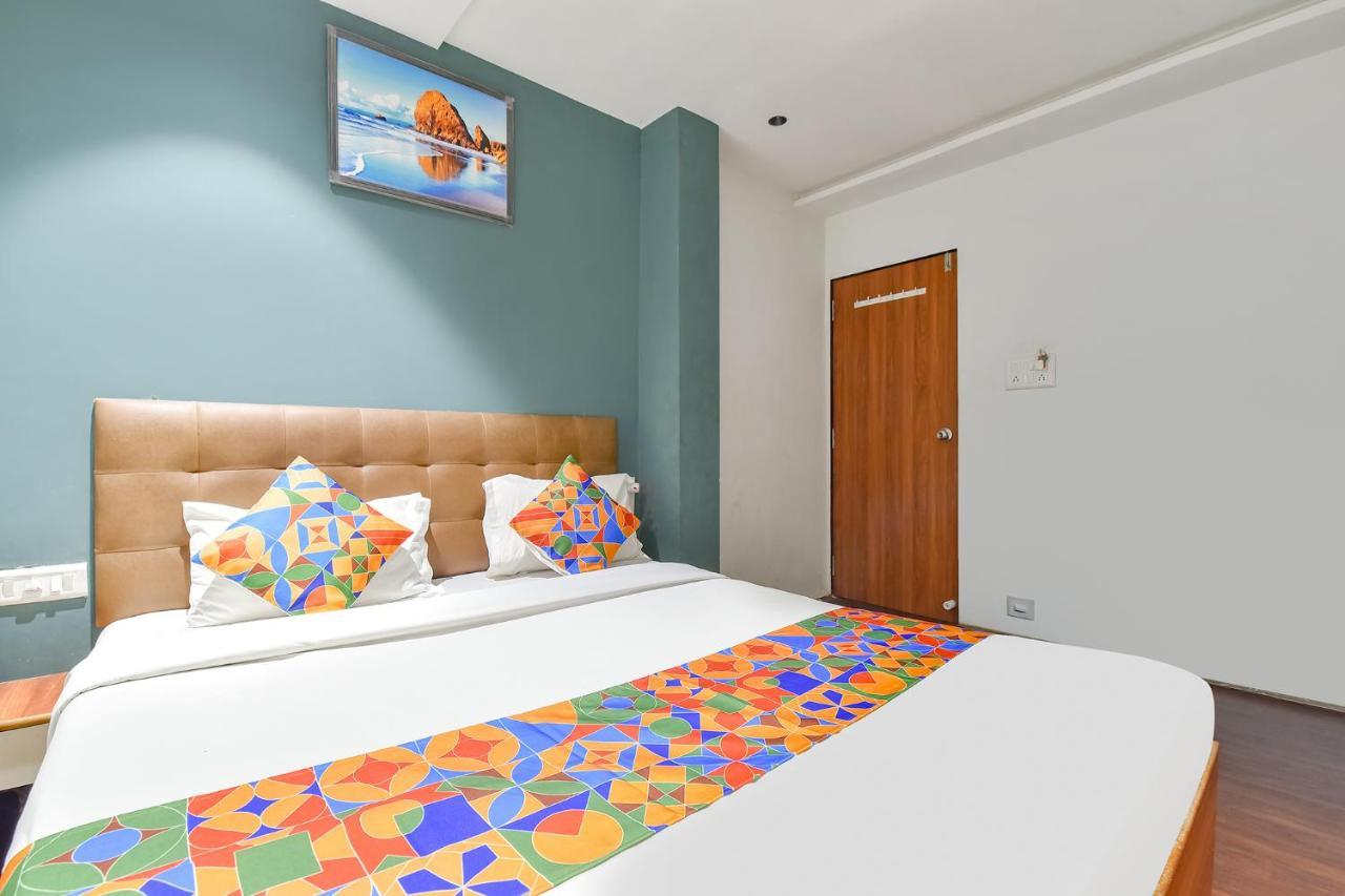 Fabhotel Nidhivan, Udhna Junction スーラト エクステリア 写真