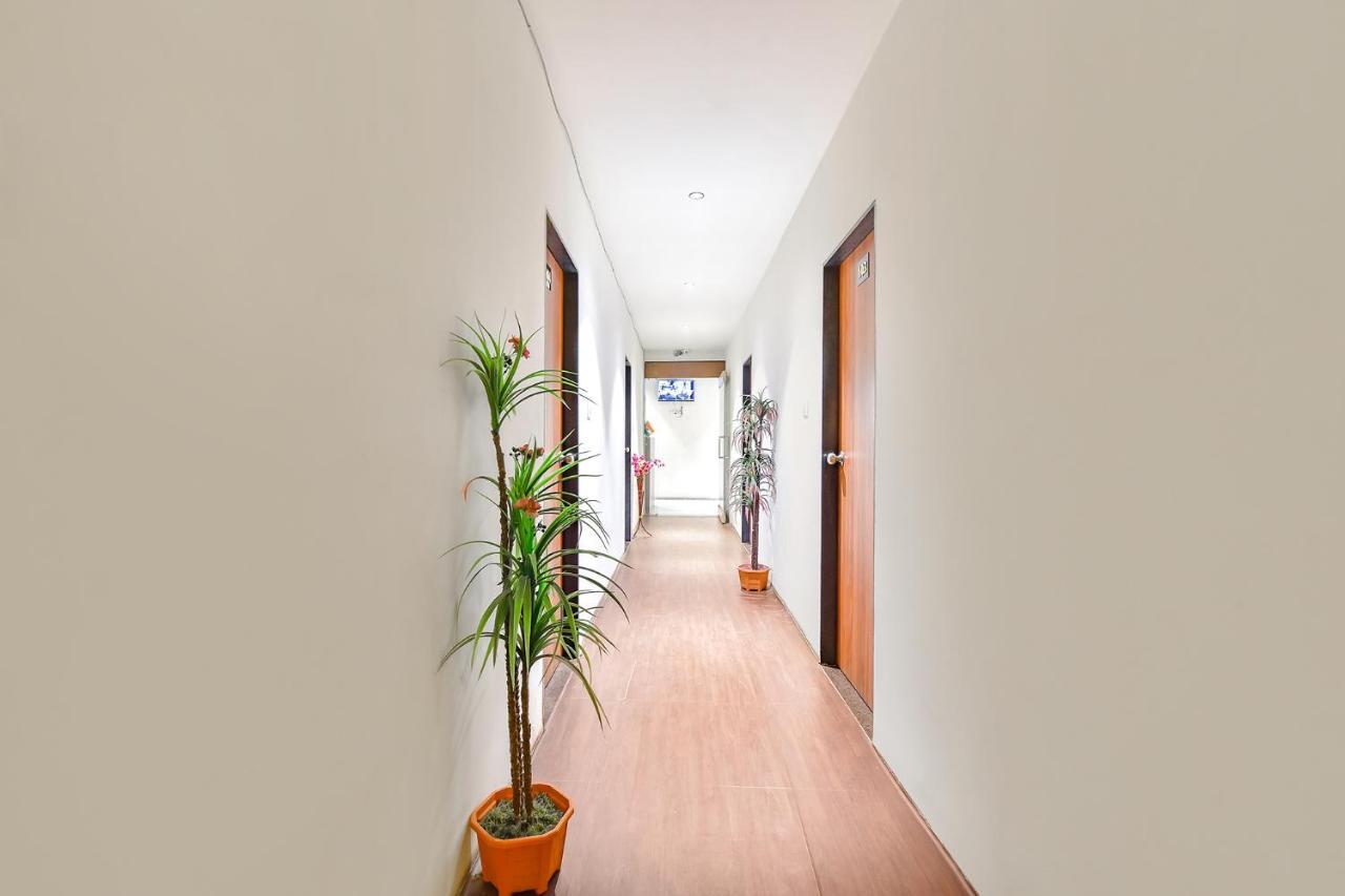 Fabhotel Nidhivan, Udhna Junction スーラト エクステリア 写真